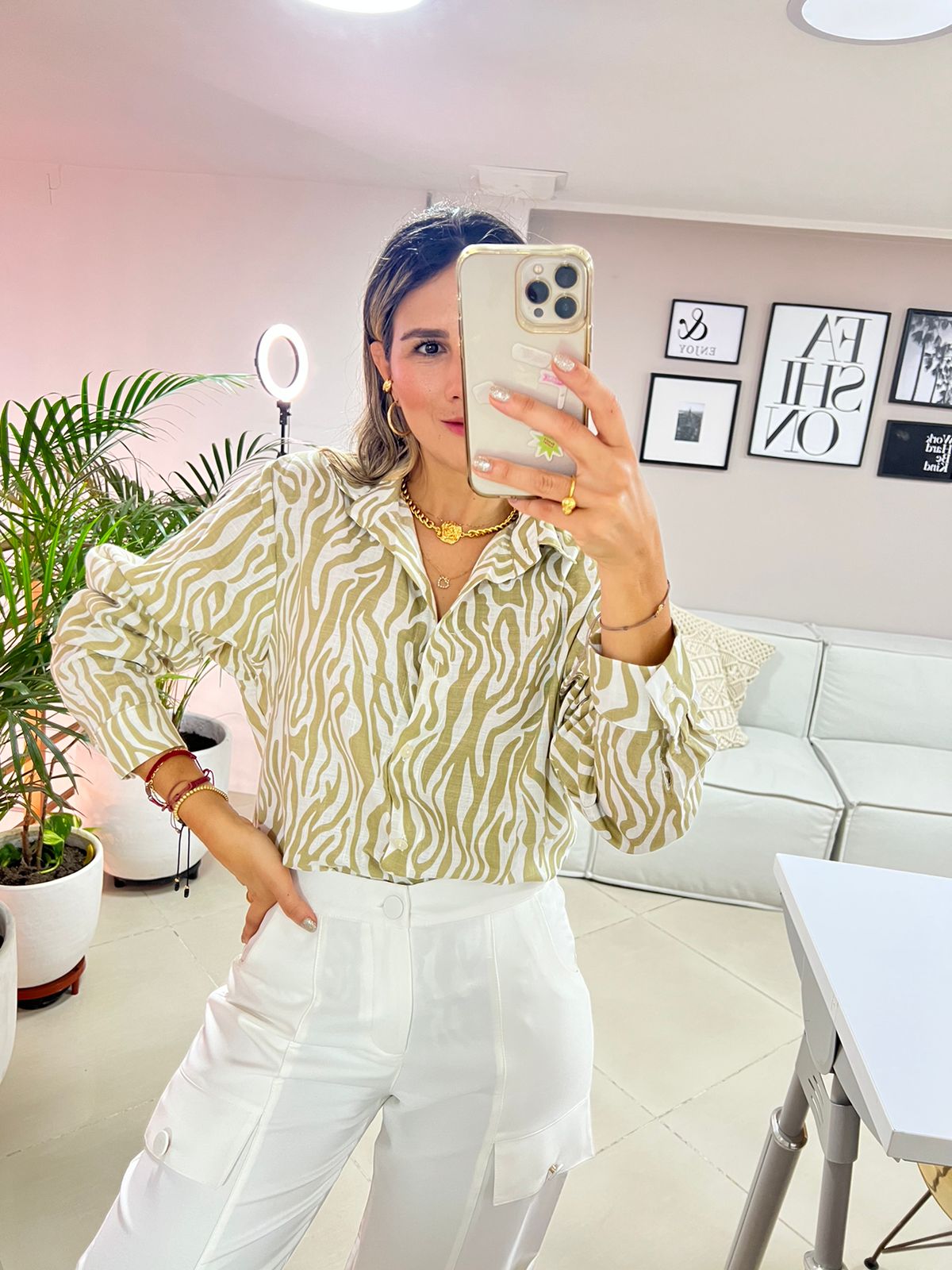 Blusa Manga Larga, con botones Lima