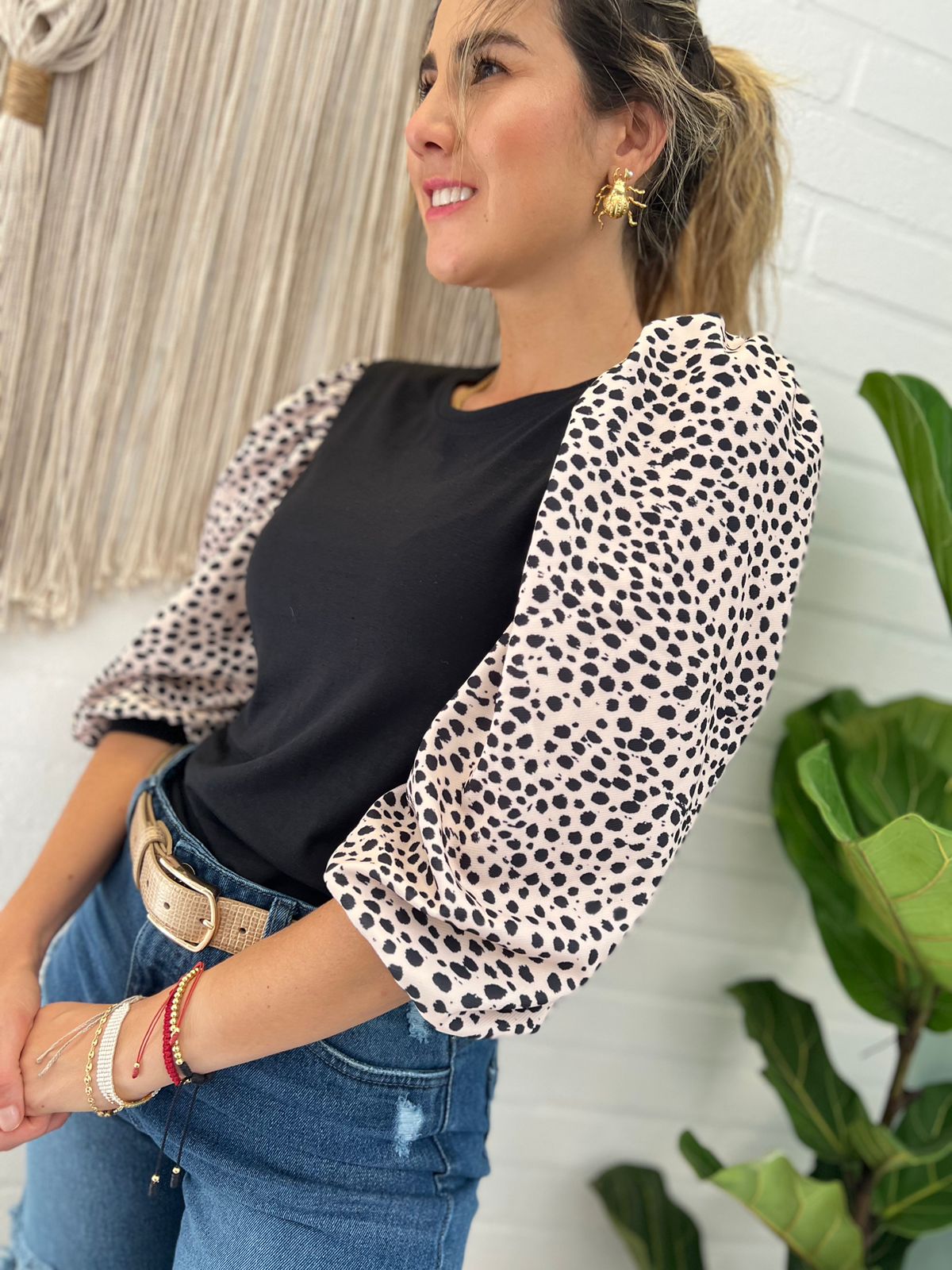 Blusa Conga Básica con Mangas