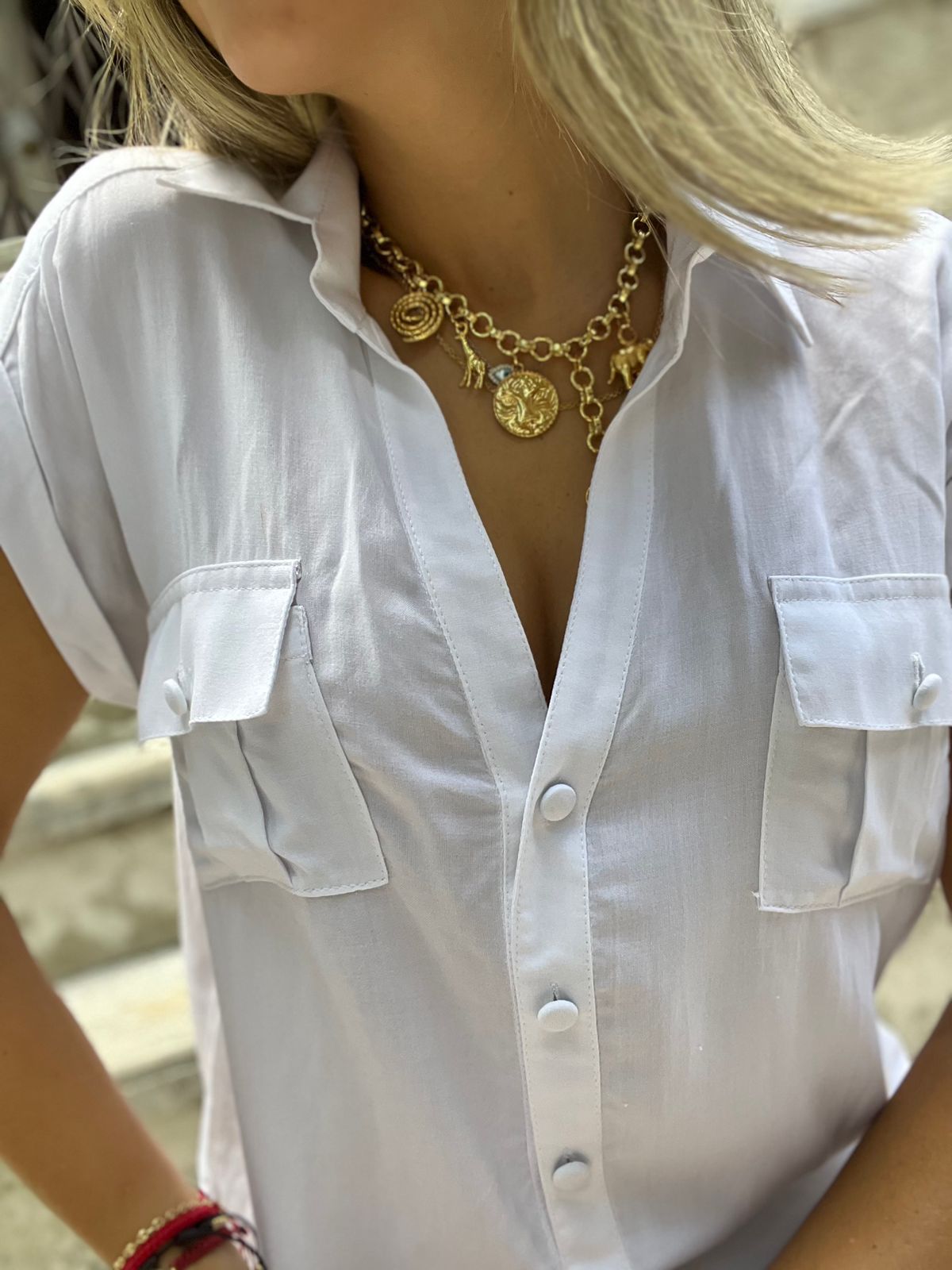 Blusa con Bolsillo Ava