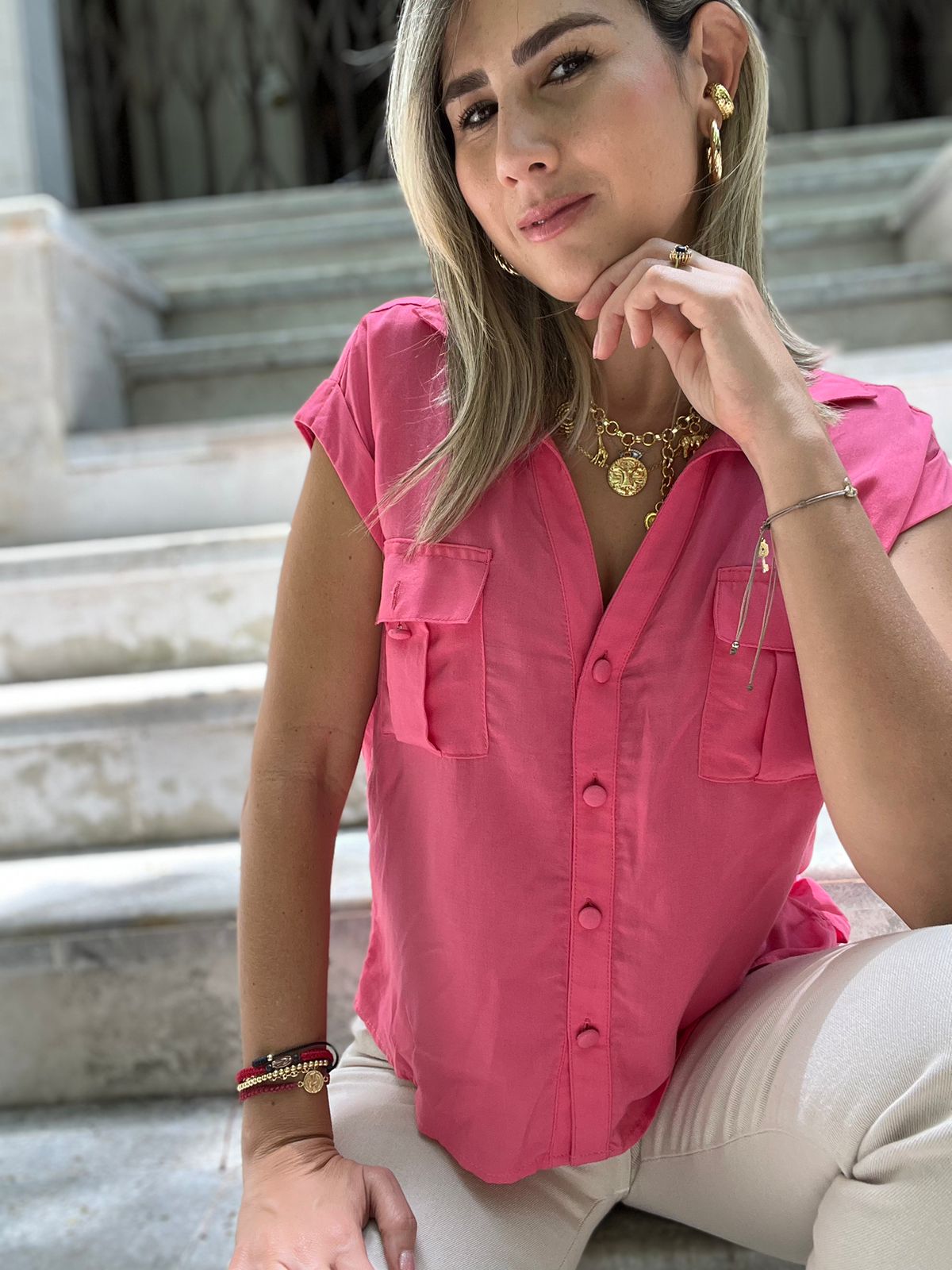 Blusa con Bolsillo Ava
