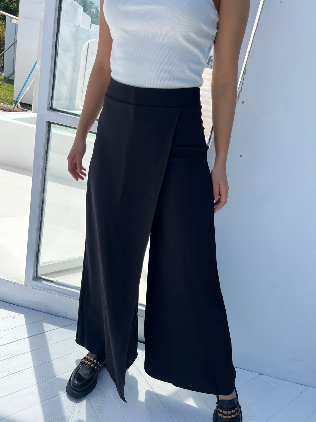 Falda Pantalon Elegante Mango
