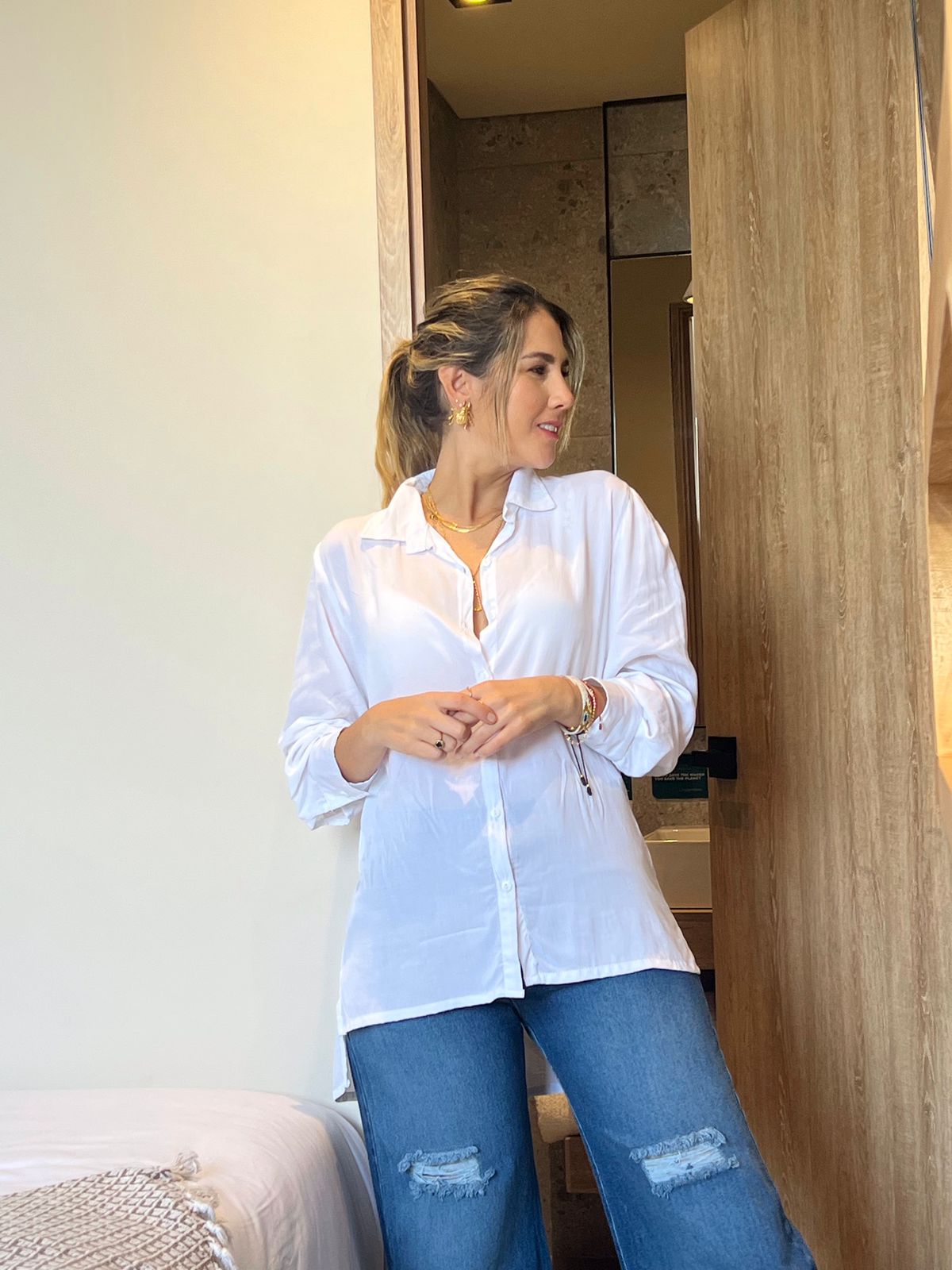 Blusa Chai Manga Larga con Botones